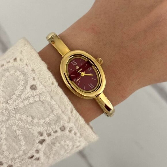 Sku:0177 Gold red mini watch gold‎ bracelet + gift box Vintage vibe in work main image 6